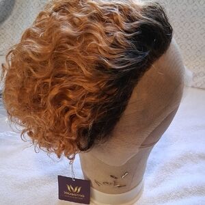 Two-Tone Curly Wig — Brown Root to Honey Blonde